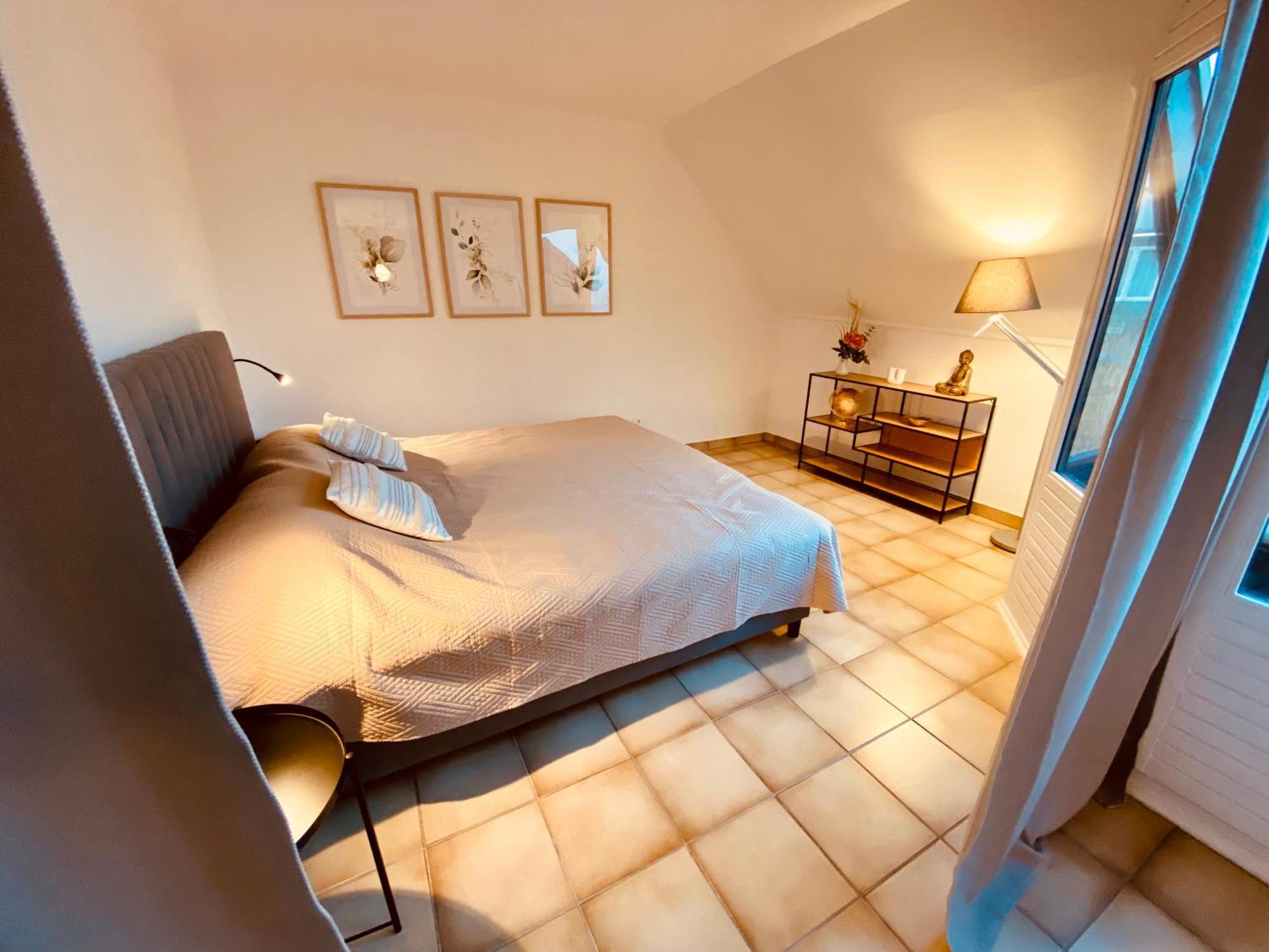 Living With Soul - Appartement Ueber Den Daechern Von วิสบาเดน ภายนอก รูปภาพ