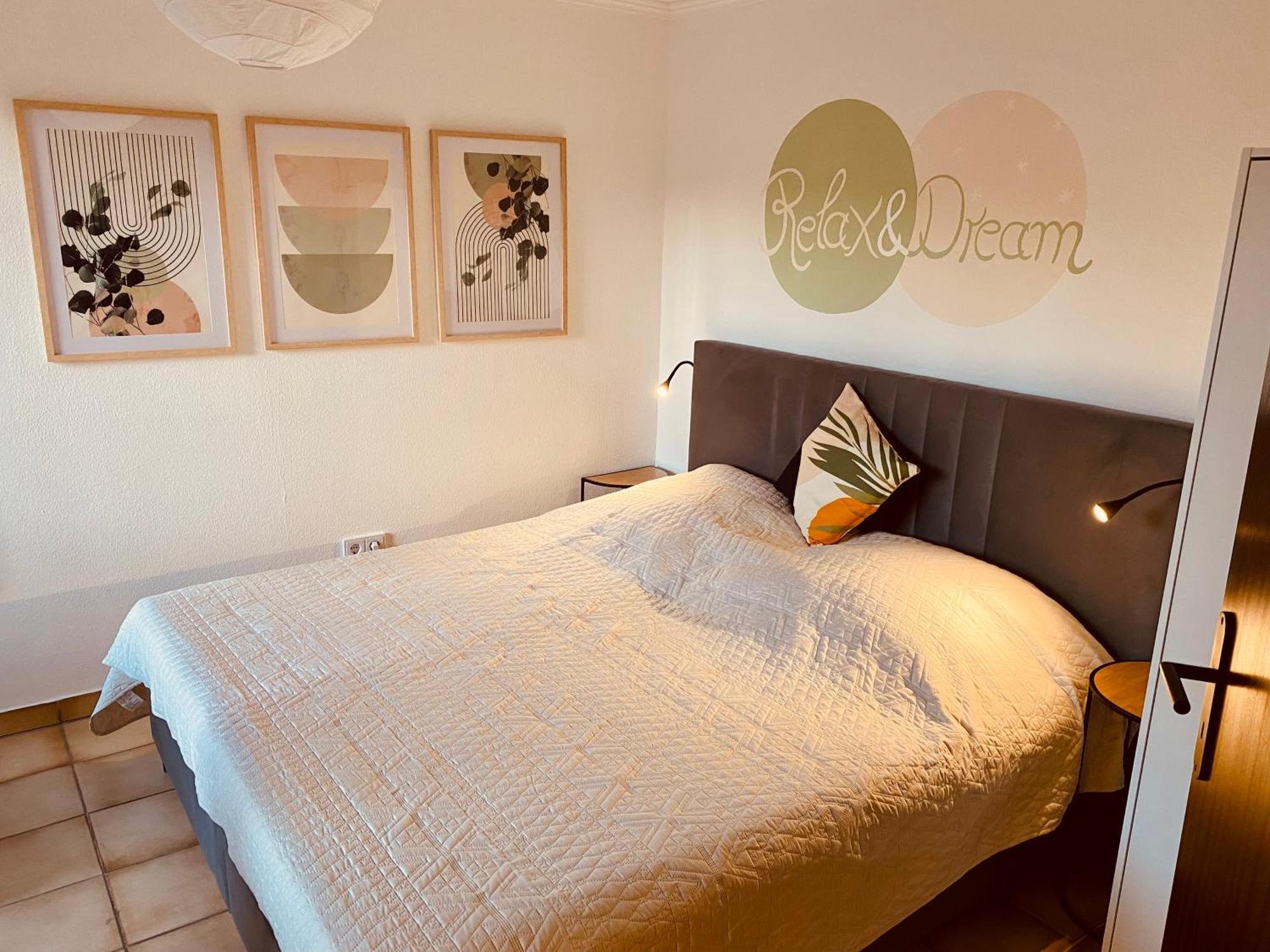 Living With Soul - Appartement Ueber Den Daechern Von วิสบาเดน ภายนอก รูปภาพ
